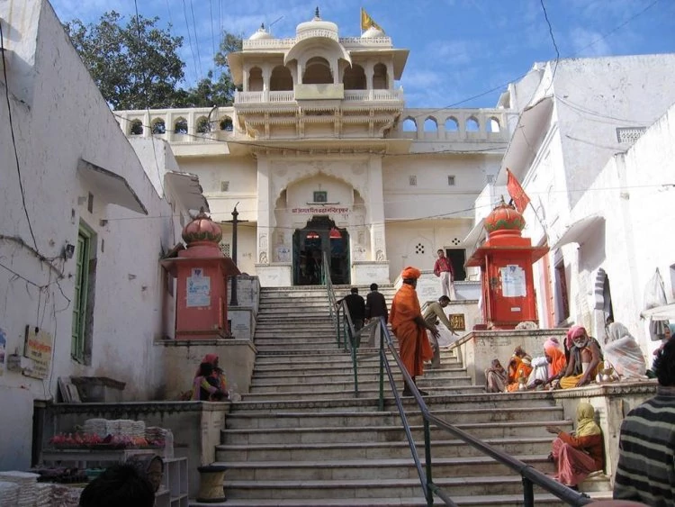 ब्रह्माजी का मंदिर, पुष्कर ( अजमेर ) 